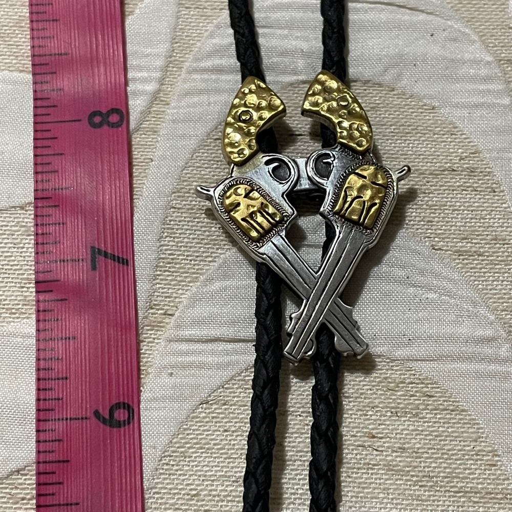 Mens Western Bolo Tie Crossed Pistols Revolver Two Tone Silver Gold Leather Cord